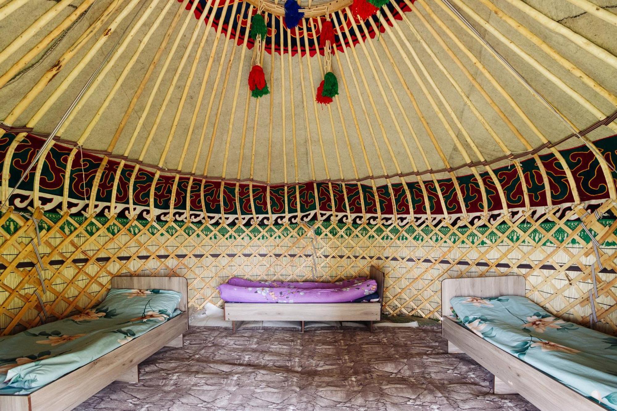 Eco Yurt Camp Arashan Hotel Teploklyuchinskoye Exterior foto