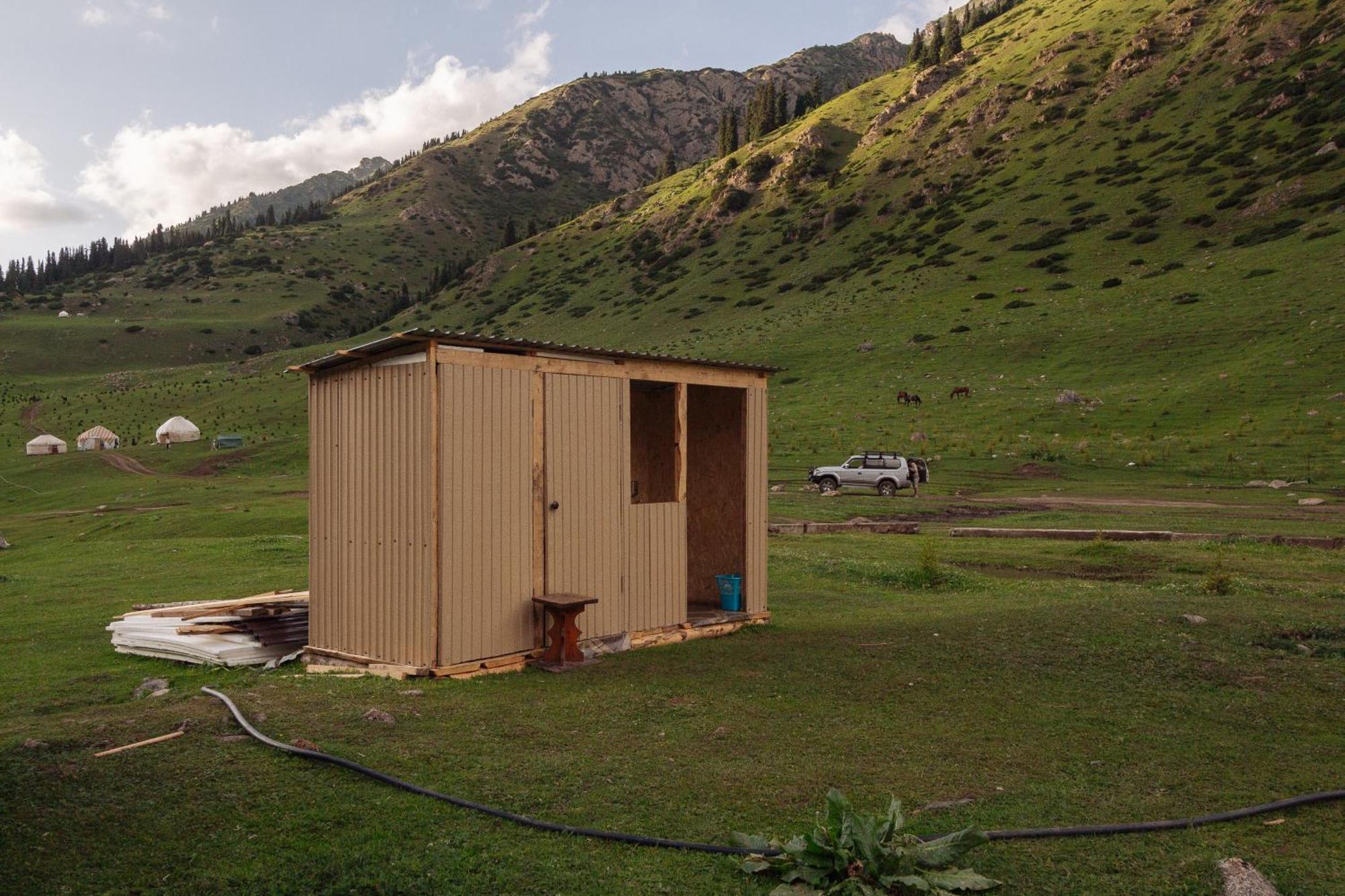 Eco Yurt Camp Arashan Hotel Teploklyuchinskoye Exterior foto
